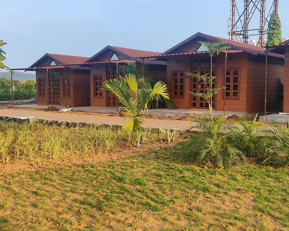Nirvana Resort And Restaurant Garudeshwar Exteriér fotografie