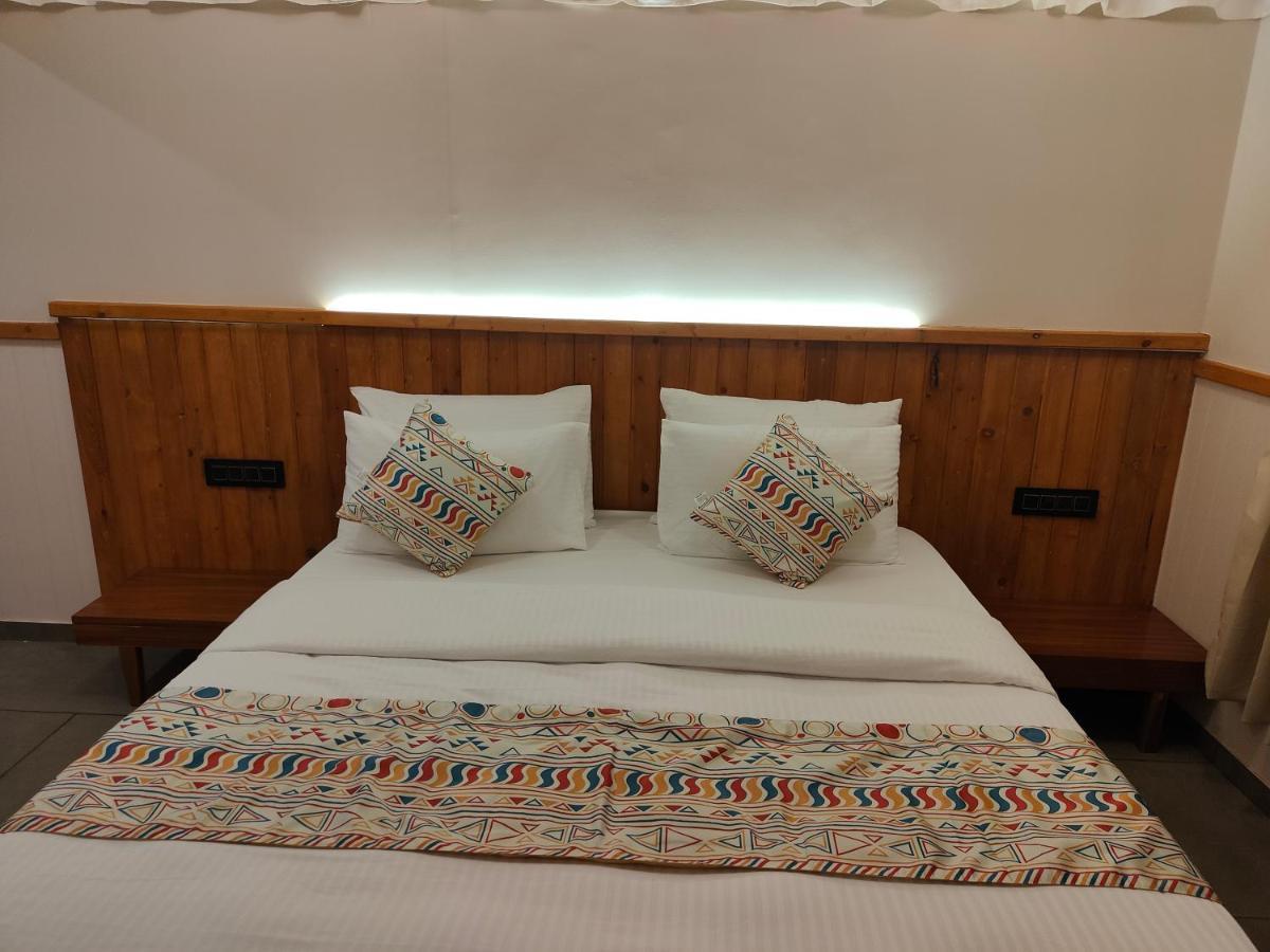Nirvana Resort And Restaurant Garudeshwar Exteriér fotografie